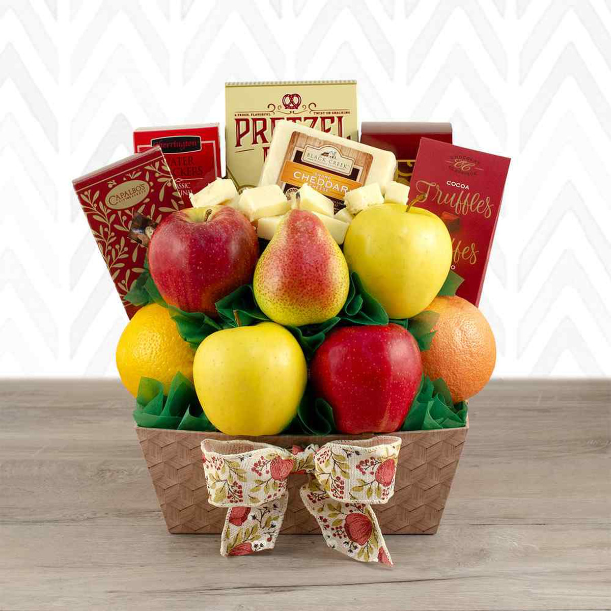 prodimages/Capalbos Harvest Bounty Fruit Gift Basket